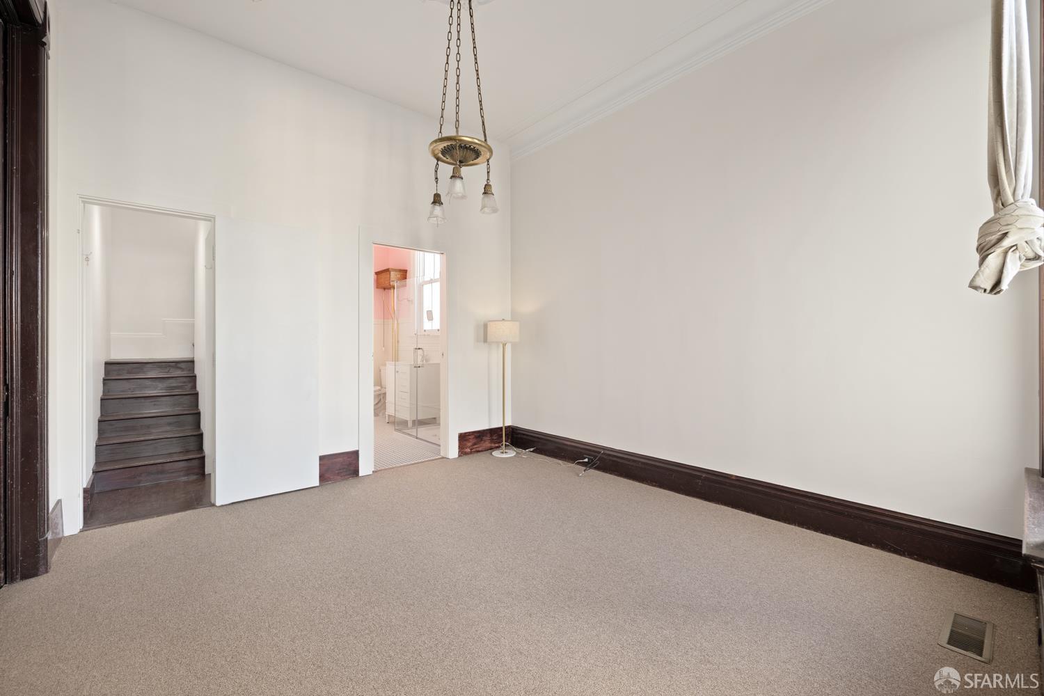 Detail Gallery Image 9 of 39 For 317 2nd Ave, San Francisco,  CA 94118 - 3 Beds | 2 Baths