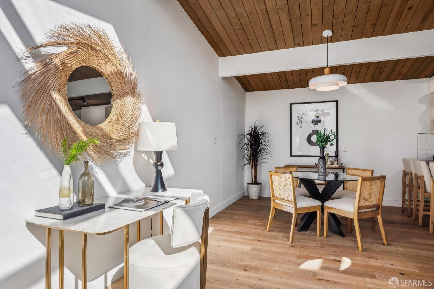 Detail Gallery Image 10 of 29 For 249 Sandpiper Ct, Foster City,  CA 94404 - 4 Beds | 2 Baths