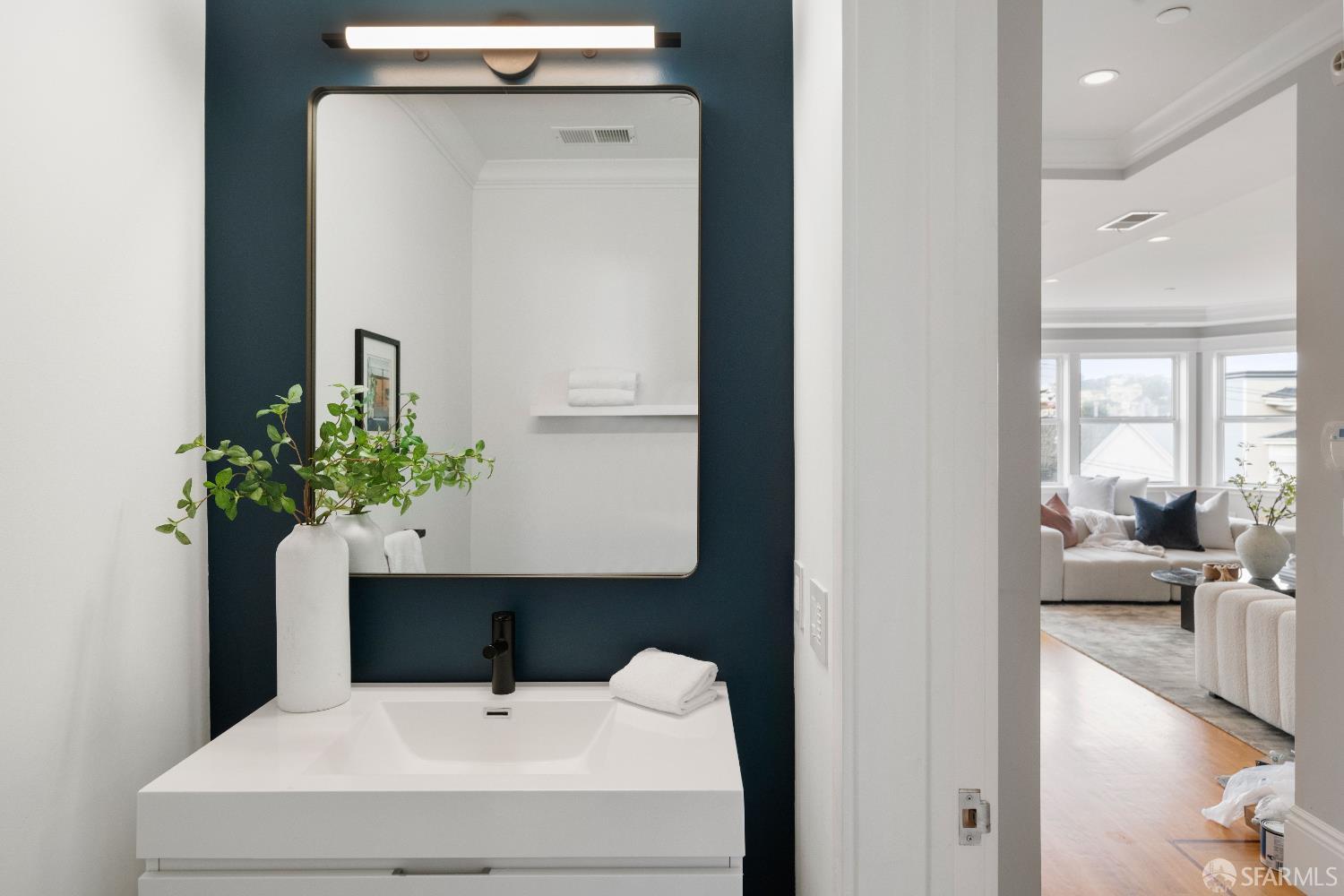 Detail Gallery Image 36 of 70 For 4241 25th St #2,  San Francisco,  CA 94114 - 4 Beds | 3/1 Baths