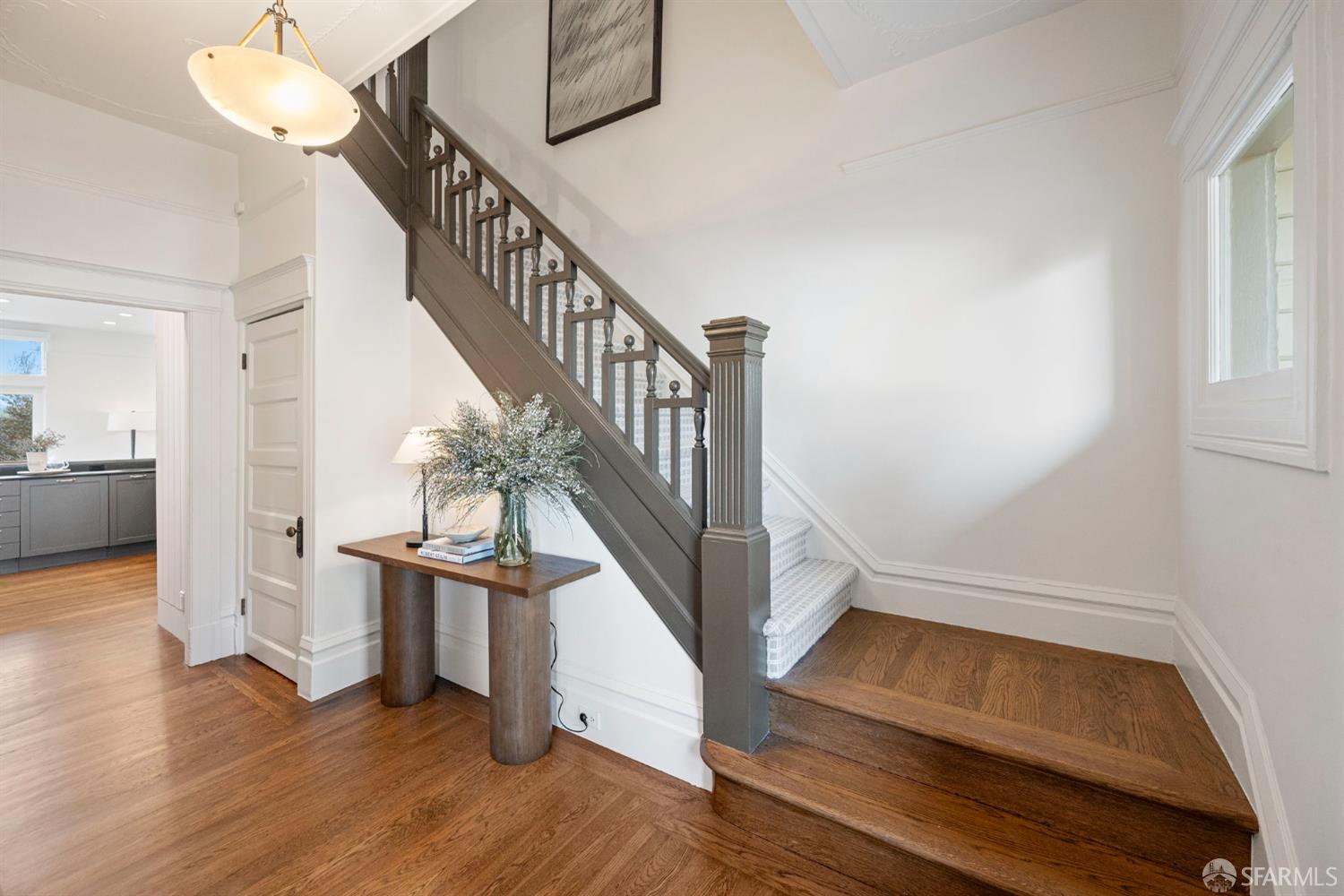 Detail Gallery Image 3 of 52 For 3853 22nd St, San Francisco,  CA 94114 - 3 Beds | 2/1 Baths