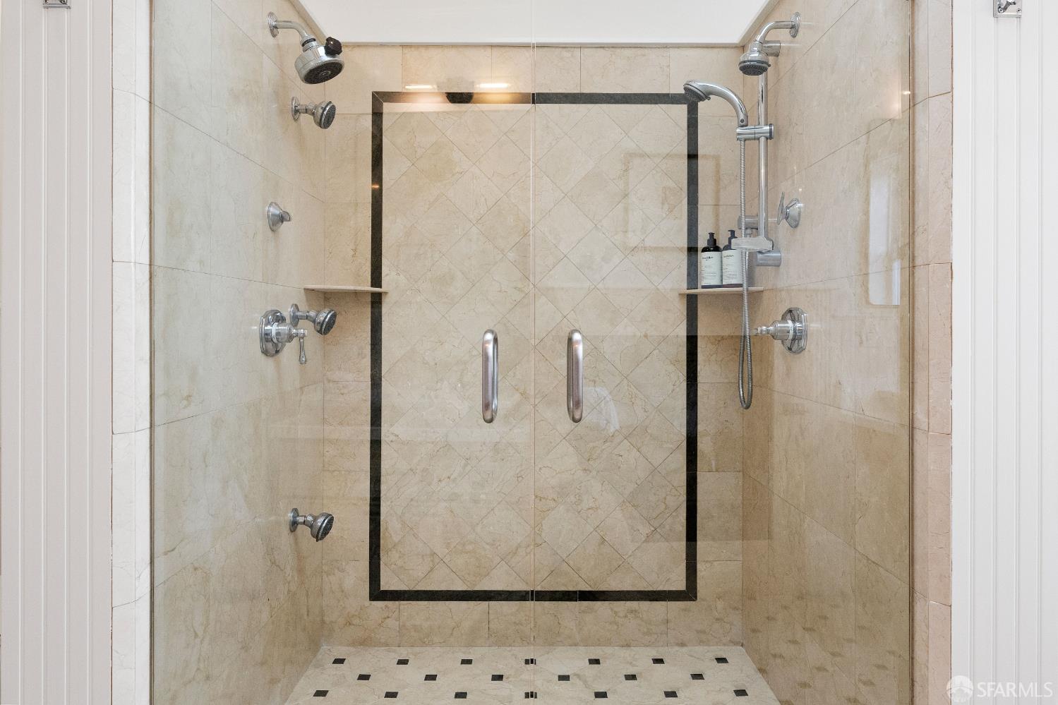 Detail Gallery Image 45 of 70 For 4241 25th St #2,  San Francisco,  CA 94114 - 4 Beds | 3/1 Baths