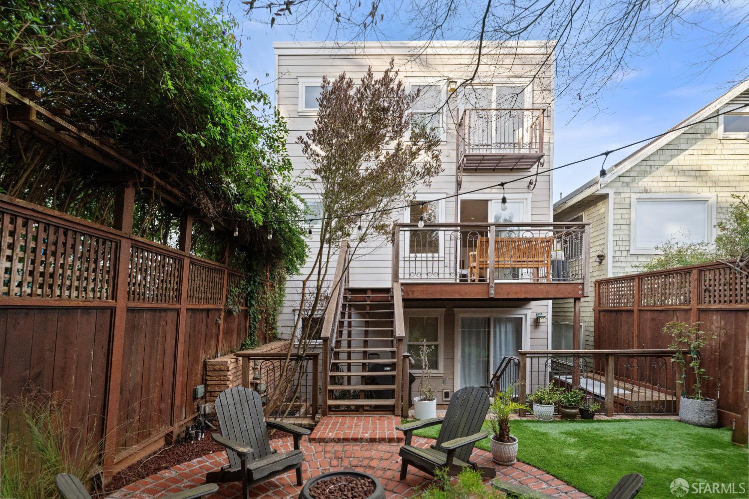 Detail Gallery Image 62 of 70 For 4241 25th St #2,  San Francisco,  CA 94114 - 4 Beds | 3/1 Baths