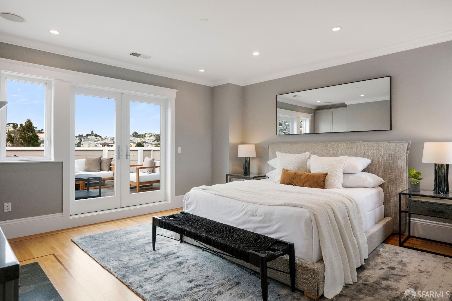 Detail Gallery Image 39 of 70 For 4241 25th St #2,  San Francisco,  CA 94114 - 4 Beds | 3/1 Baths