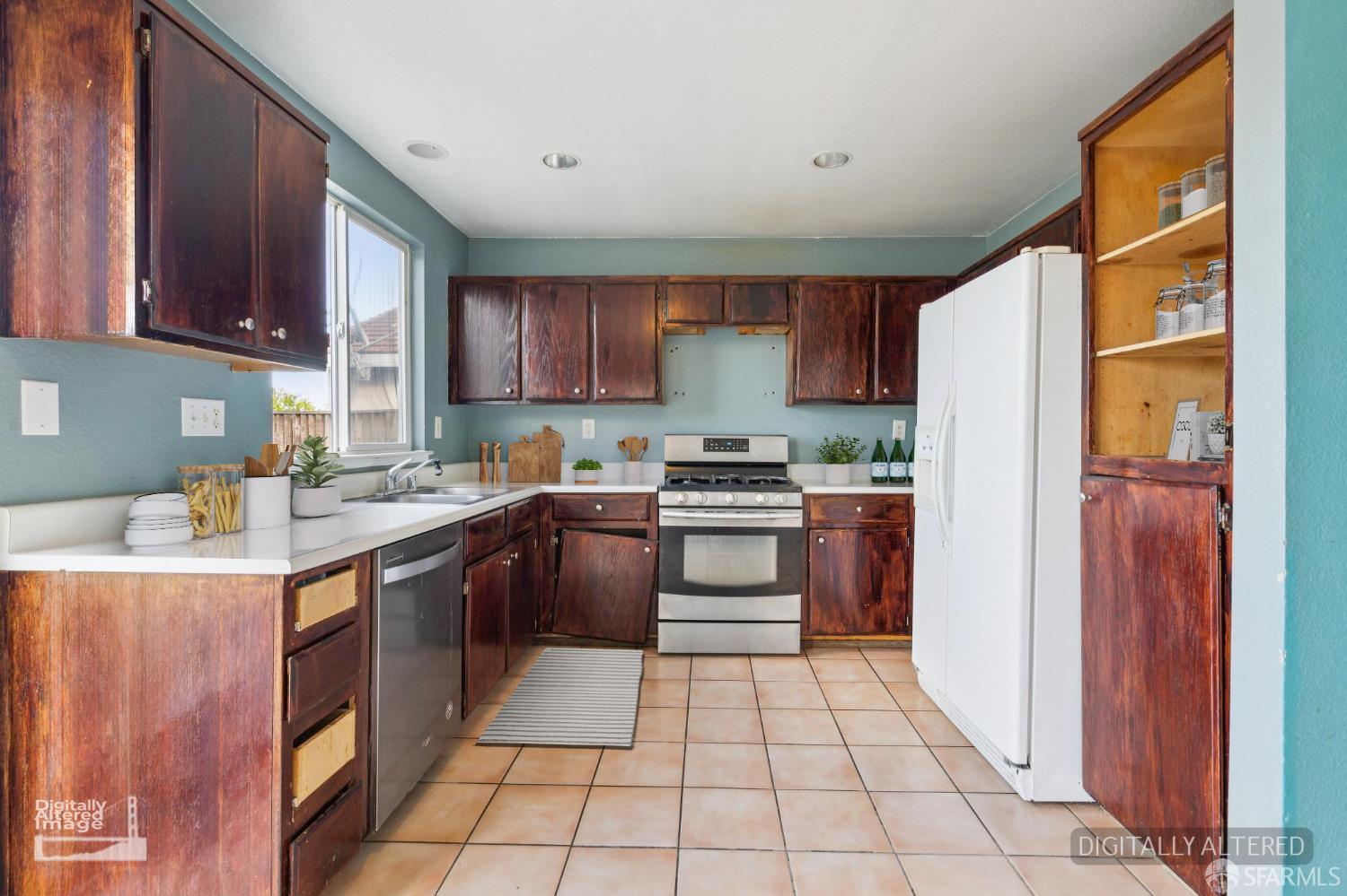 Detail Gallery Image 16 of 39 For 1157 Rockspring Way, Antioch,  CA 94531 - 3 Beds | 2/1 Baths