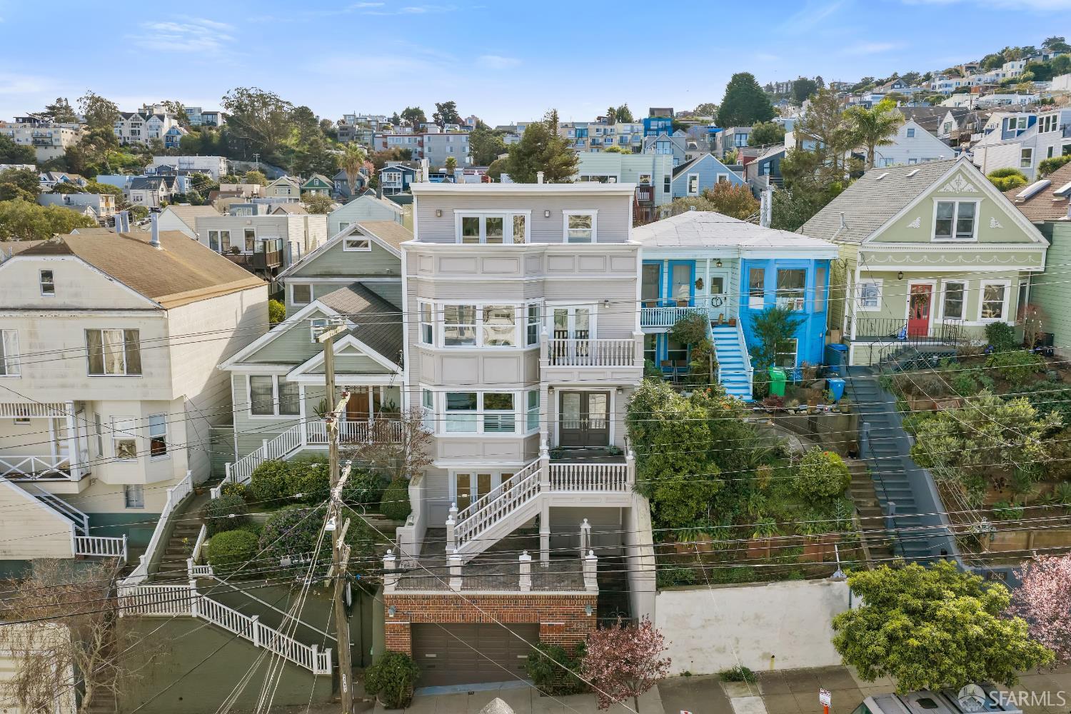 Detail Gallery Image 68 of 70 For 4241 25th St #2,  San Francisco,  CA 94114 - 4 Beds | 3/1 Baths