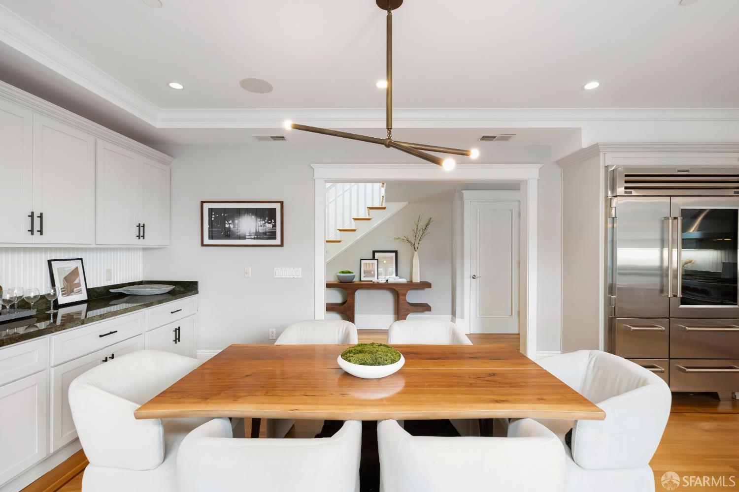 Detail Gallery Image 15 of 70 For 4241 25th St #2,  San Francisco,  CA 94114 - 4 Beds | 3/1 Baths