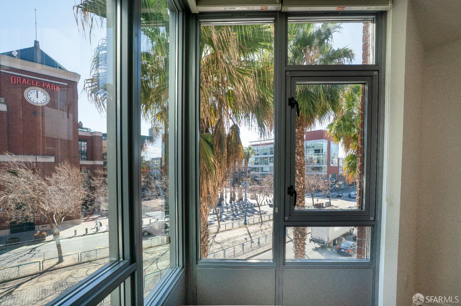 Photo #18: 426104327 Listing: Photo #18