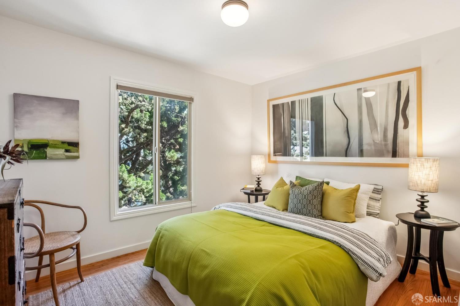 Detail Gallery Image 9 of 52 For 126 Bradford St, San Francisco,  CA 94110 - 2 Beds | 1 Baths