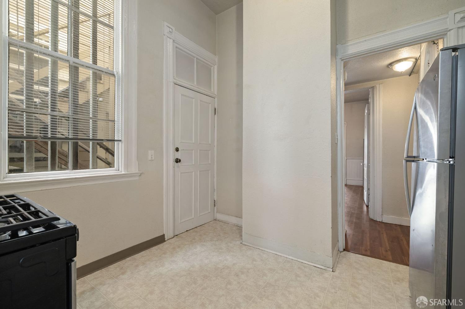 Detail Gallery Image 8 of 11 For 305 Oak St, San Francisco,  CA 94102 - – Beds | – Baths