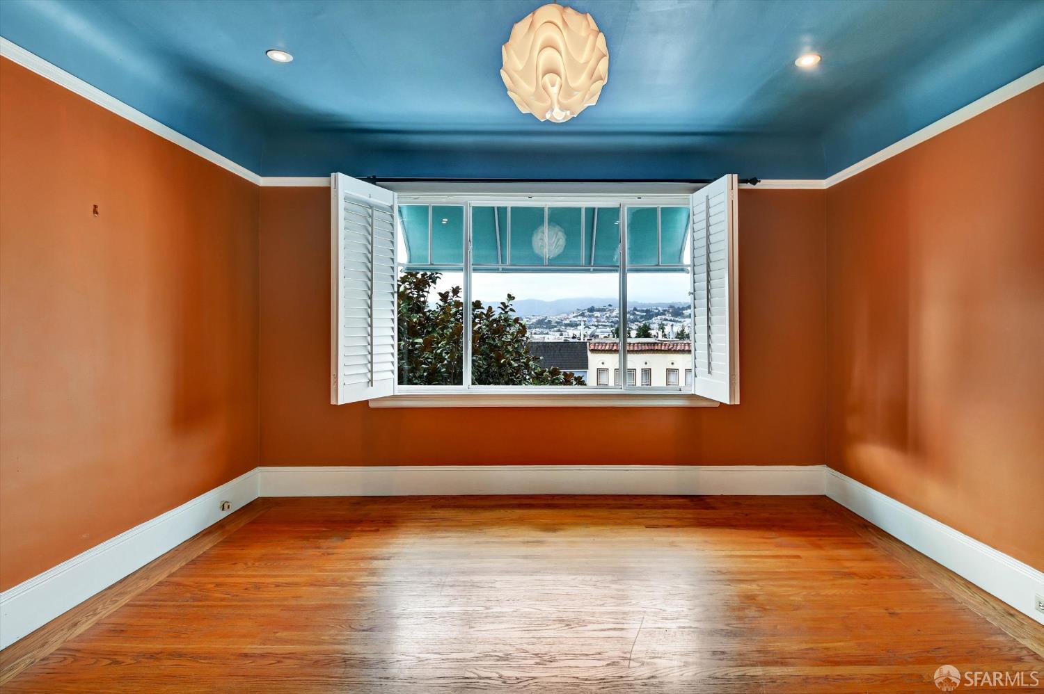 Detail Gallery Image 21 of 41 For 1458 Palou Ave, San Francisco,  CA 94124 - 2 Beds | 1/1 Baths