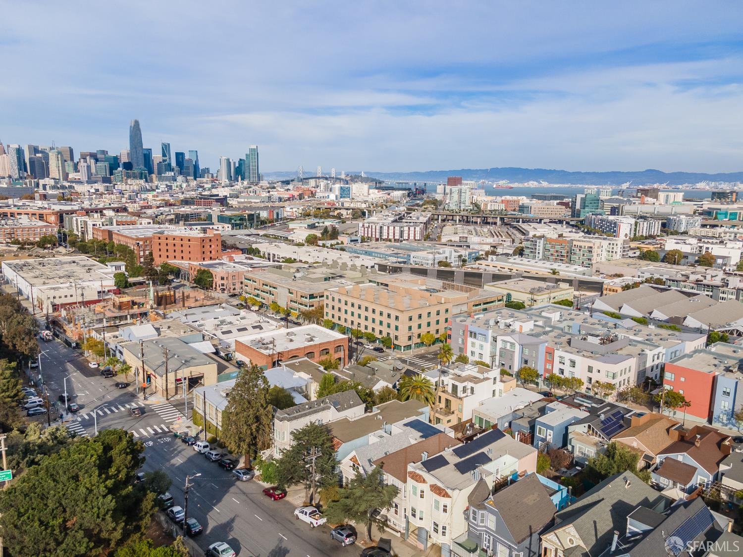 Detail Gallery Image 3 of 30 For 437 Vermont St, San Francisco,  CA 94107 - – Beds | – Baths