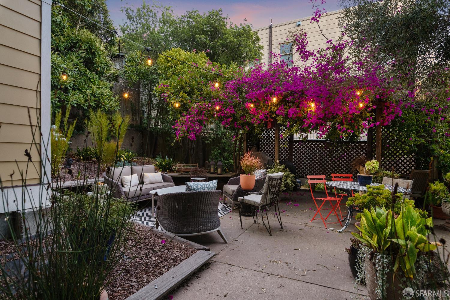 Detail Gallery Image 40 of 83 For 1145 Green St #2,  San Francisco,  CA 94109 - 1 Beds | 1 Baths