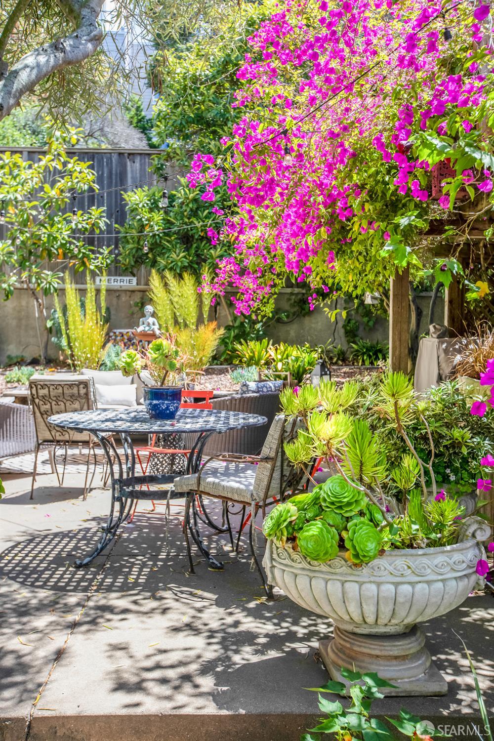 Detail Gallery Image 44 of 83 For 1145 Green St #2,  San Francisco,  CA 94109 - 1 Beds | 1 Baths