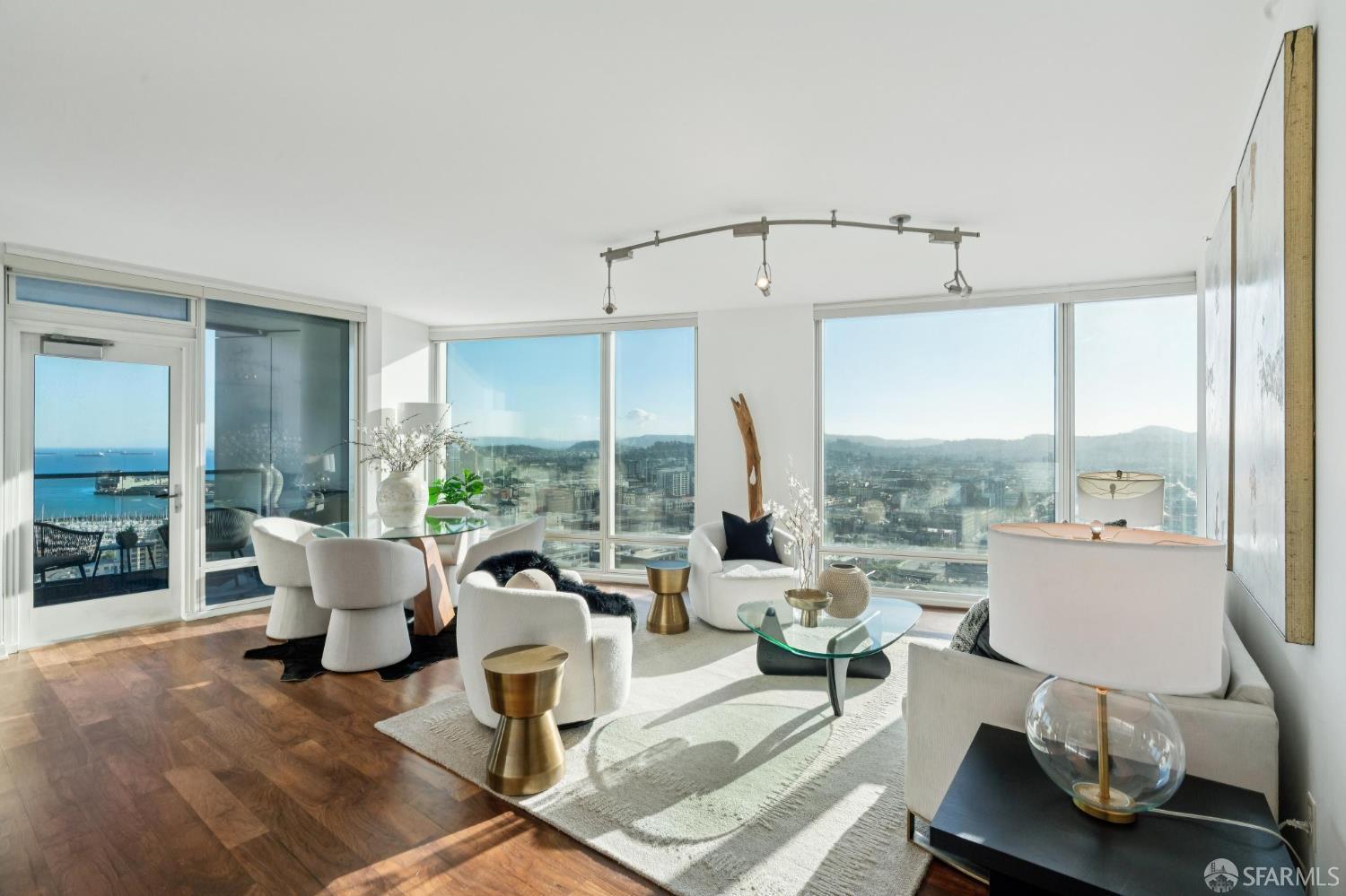 425 1st Street # 2403