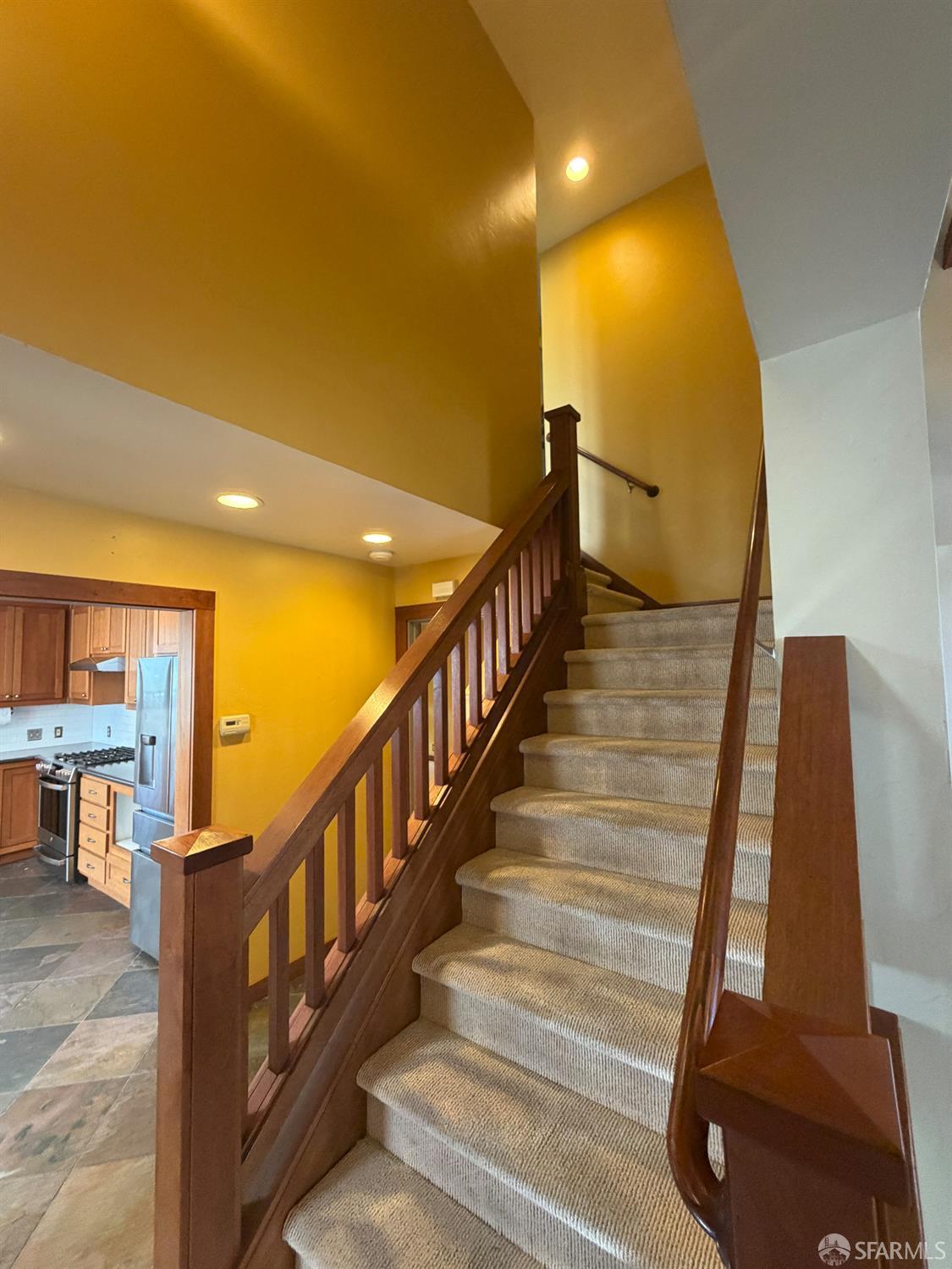 Detail Gallery Image 21 of 71 For 236 King Ave #C,  Piedmont,  CA 94610 - 3 Beds | 2/1 Baths