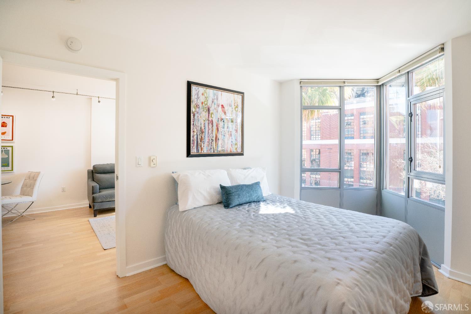 Photo #16: 426104327 Listing: Photo #16