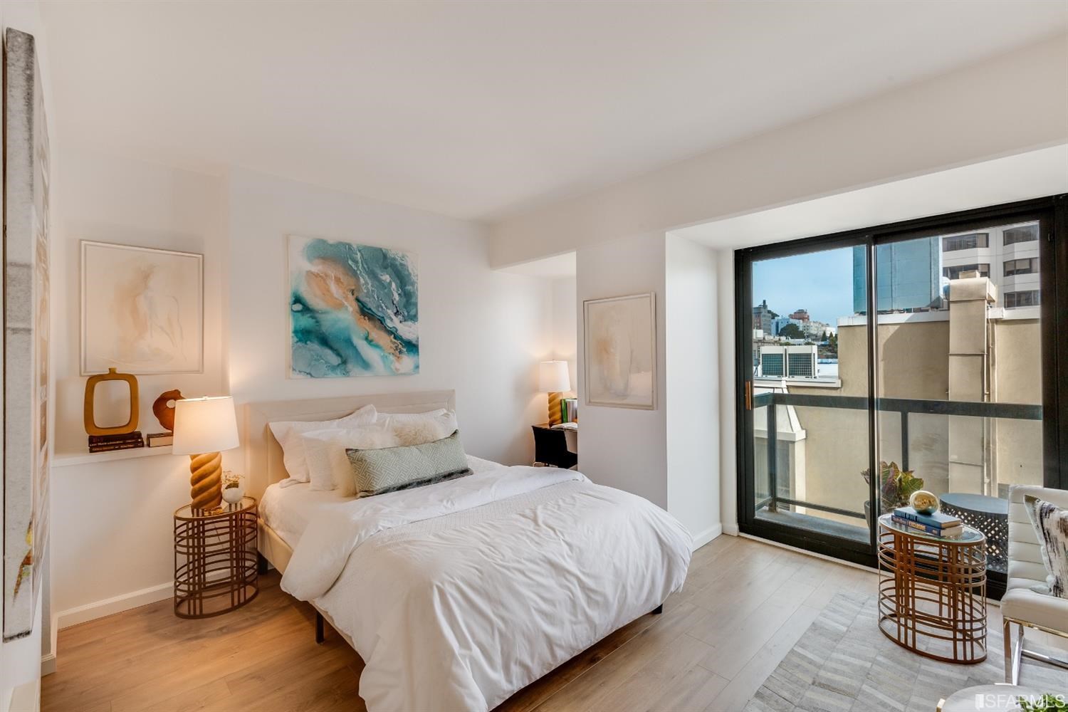 Detail Gallery Image 4 of 18 For 1 Daniel Burnham #520,  San Francisco,  CA 94109 - 0 Beds | 1 Baths