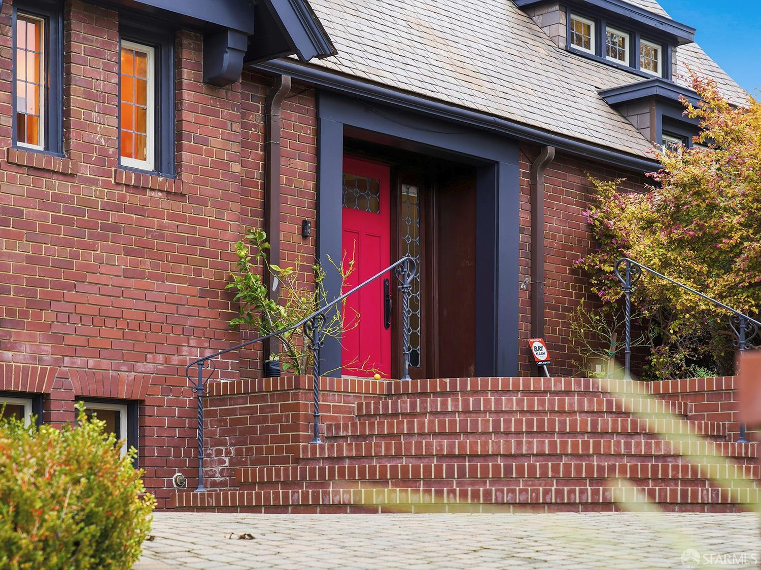 Detail Gallery Image 61 of 71 For 236 King Ave #C,  Piedmont,  CA 94610 - 3 Beds | 2/1 Baths