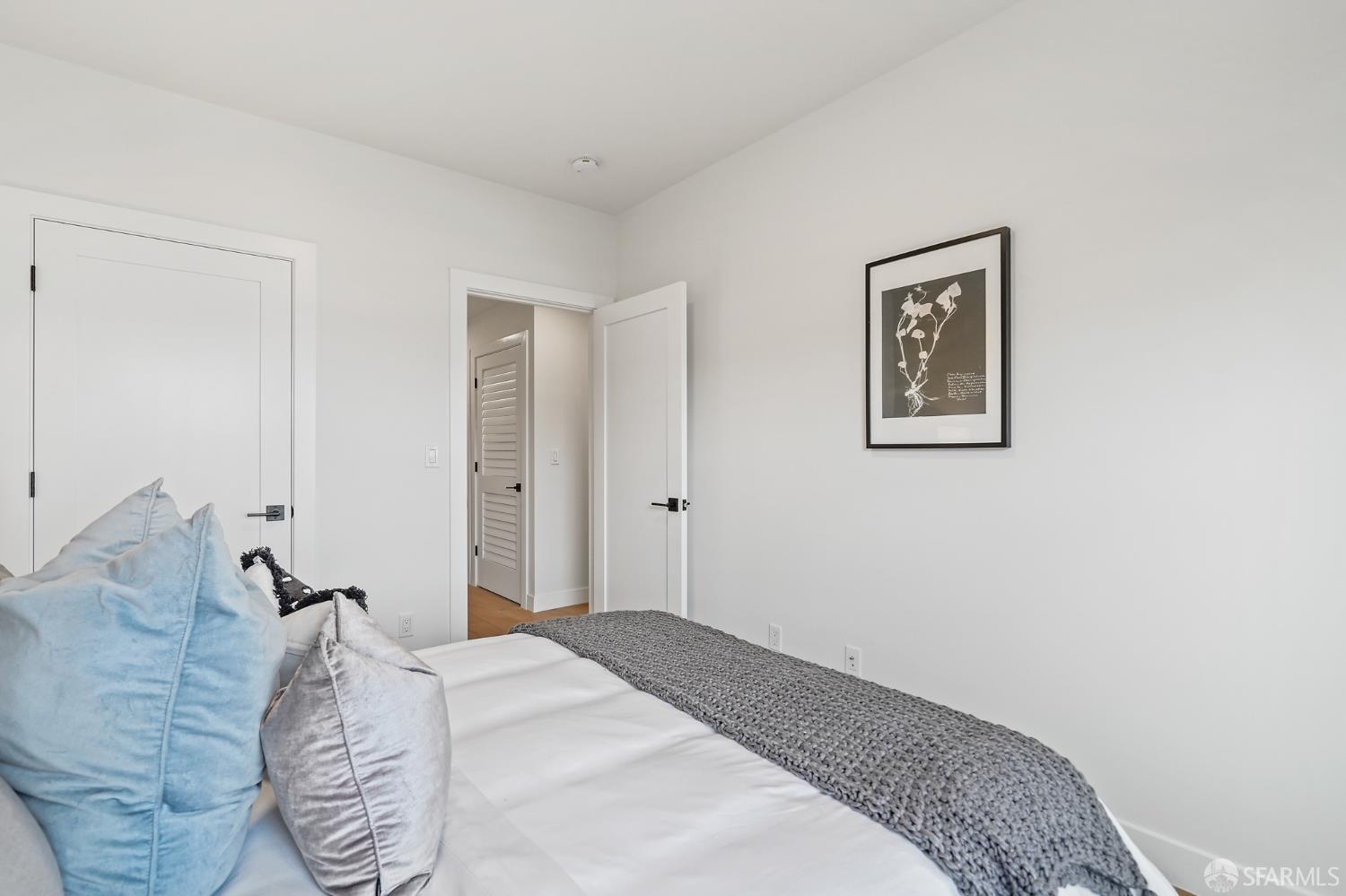 Detail Gallery Image 16 of 30 For 437 Vermont St, San Francisco,  CA 94107 - – Beds | – Baths