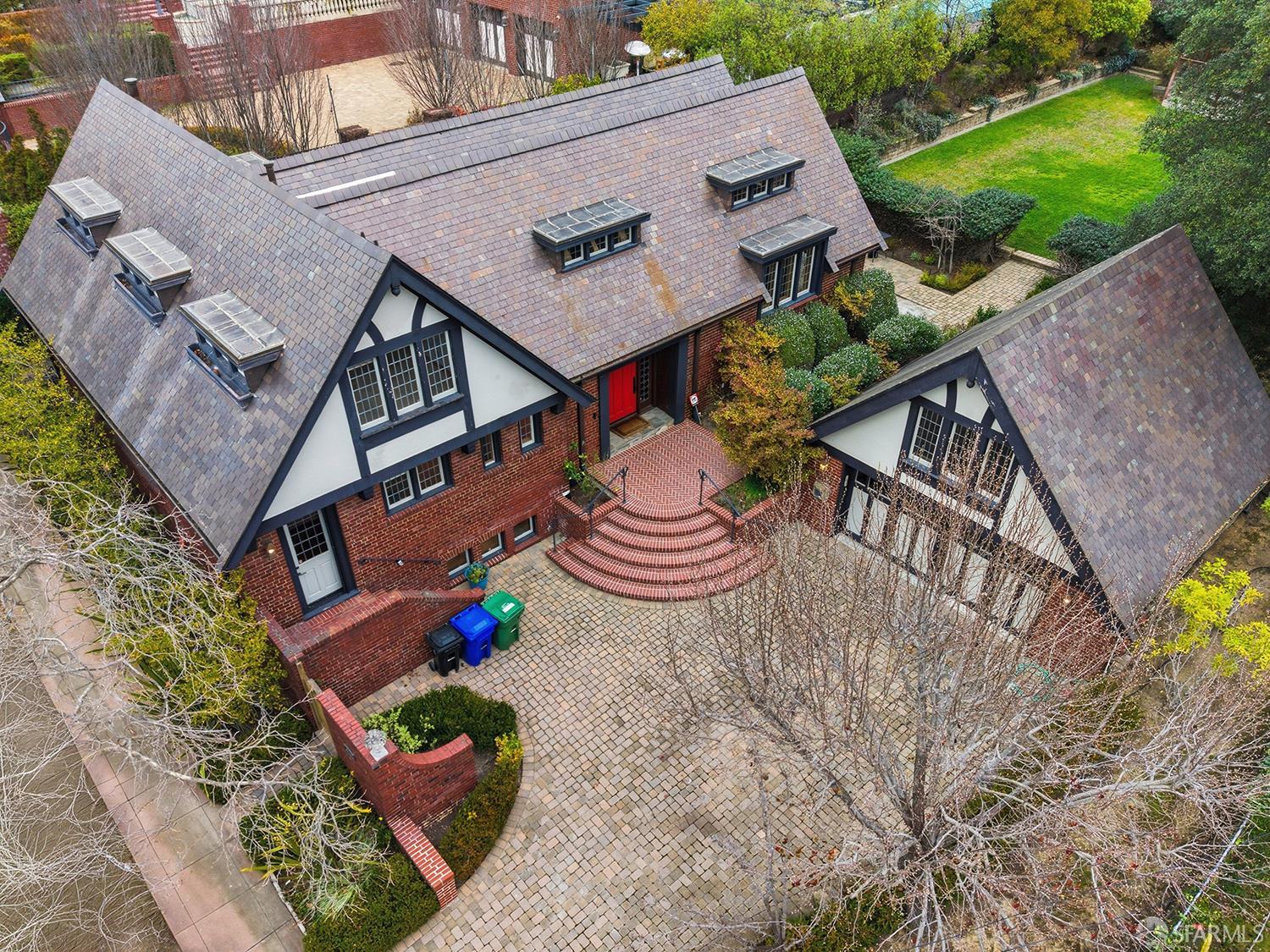 Detail Gallery Image 2 of 71 For 236 King Ave #C,  Piedmont,  CA 94610 - 3 Beds | 2/1 Baths