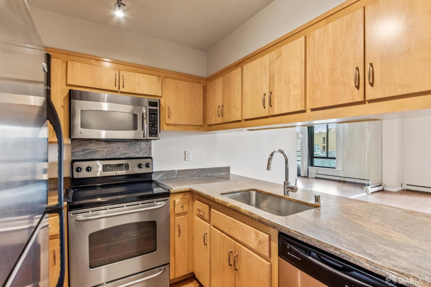 Detail Gallery Image 6 of 24 For 900 Bush St #617,  San Francisco,  CA 94109 - 1 Beds | 2 Baths