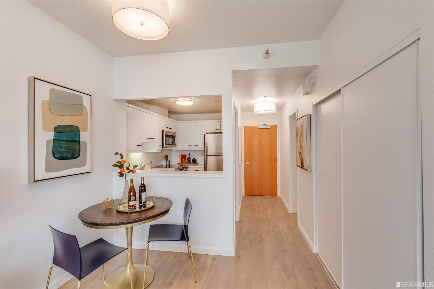 Detail Gallery Image 6 of 18 For 1 Daniel Burnham #520,  San Francisco,  CA 94109 - 0 Beds | 1 Baths