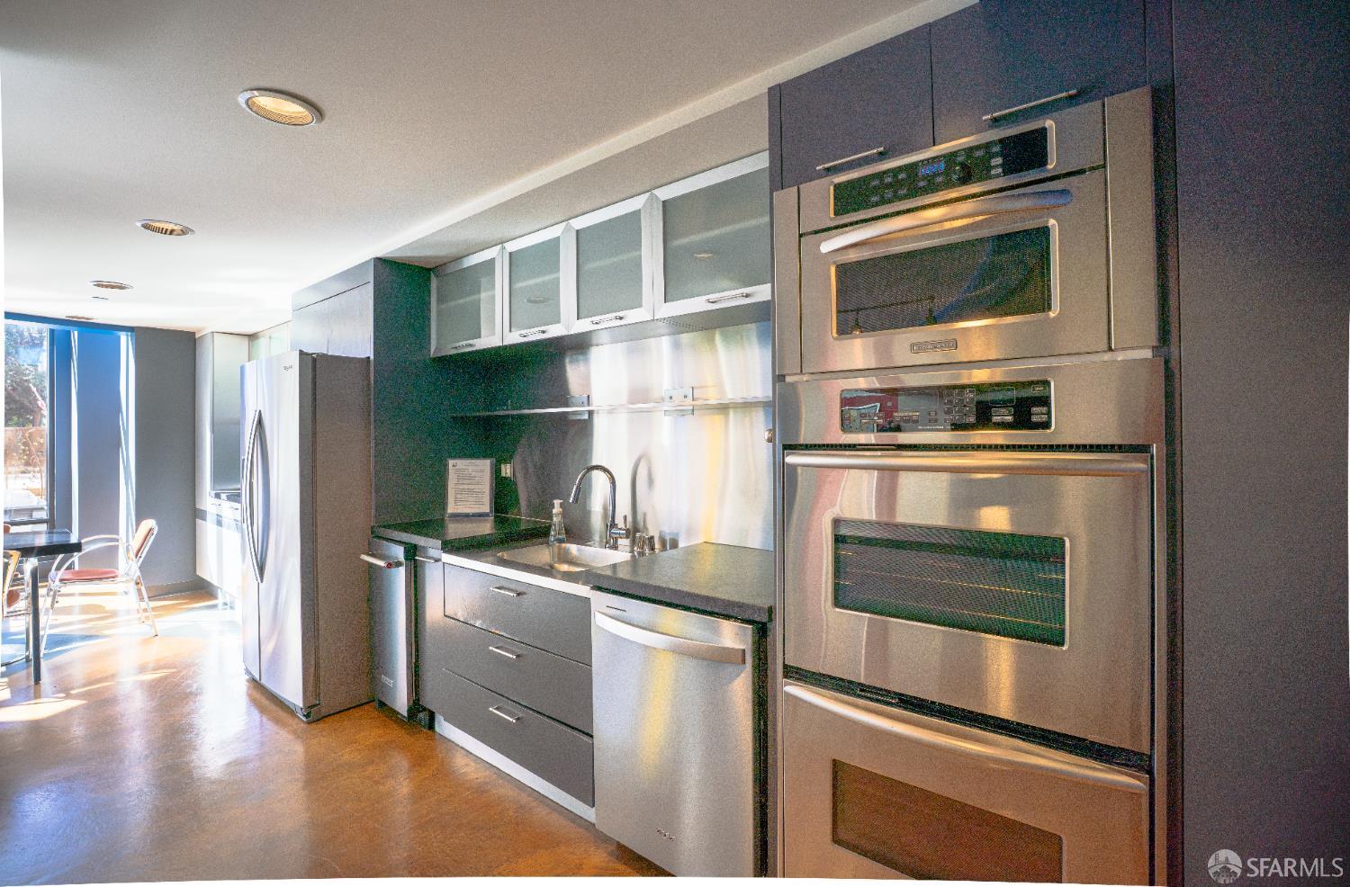 Photo #35: 426104327 Listing: Photo #35