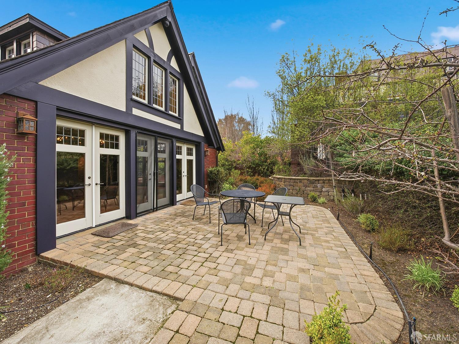 Detail Gallery Image 51 of 71 For 236 King Ave #C,  Piedmont,  CA 94610 - 3 Beds | 2/1 Baths