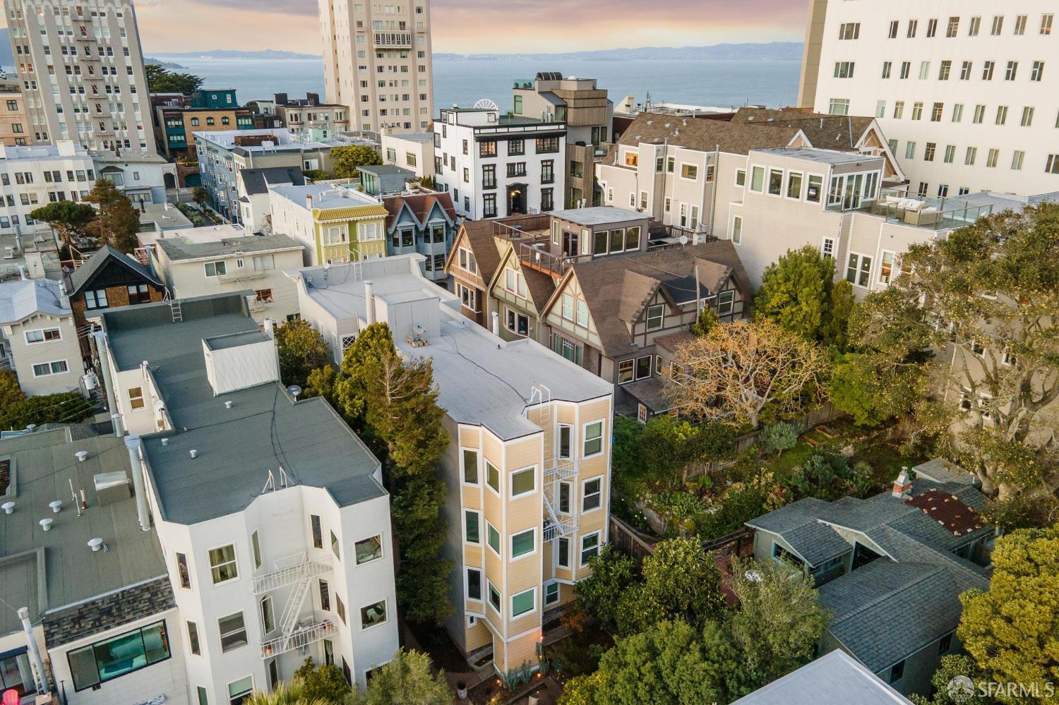Detail Gallery Image 54 of 83 For 1145 Green St #2,  San Francisco,  CA 94109 - 1 Beds | 1 Baths