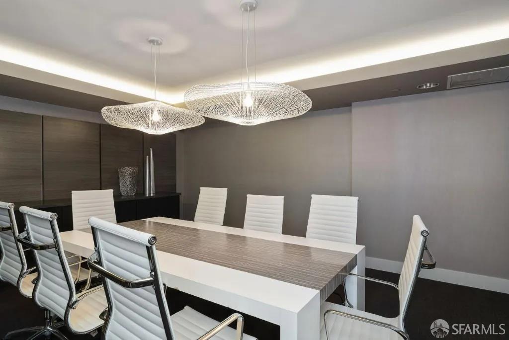 Photo #49: 426095253 Listing: Photo #49