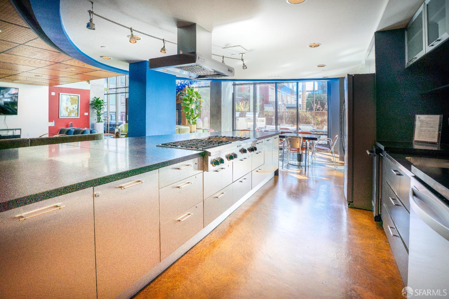 Photo #36: 426104327 Listing: Photo #36