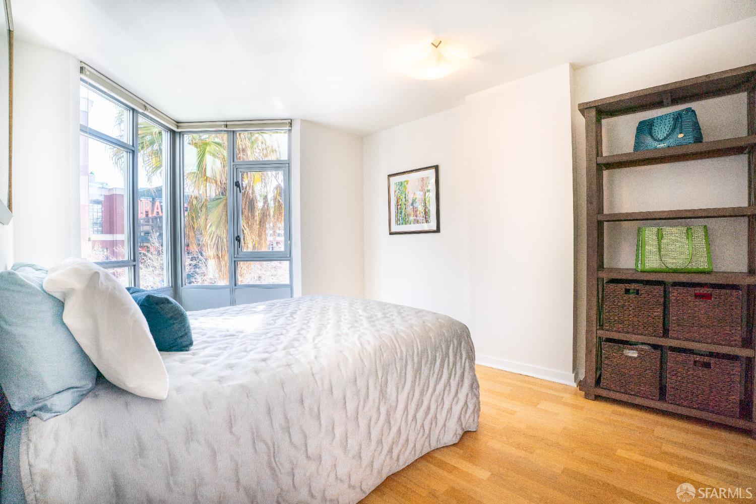 Photo #15: 426104327 Listing: Photo #15