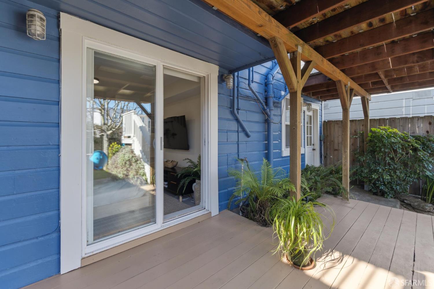 Detail Gallery Image 31 of 44 For 142 Jules Ave, San Francisco,  CA 94112 - 3 Beds | 2 Baths