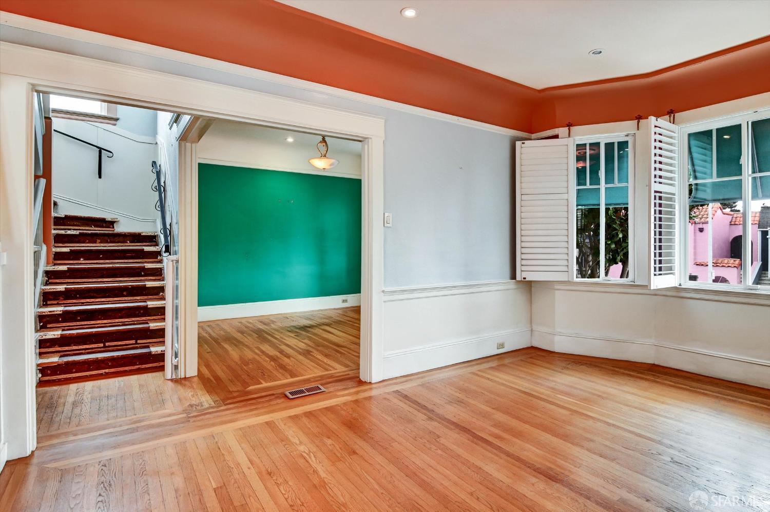 Detail Gallery Image 7 of 41 For 1458 Palou Ave, San Francisco,  CA 94124 - 2 Beds | 1/1 Baths