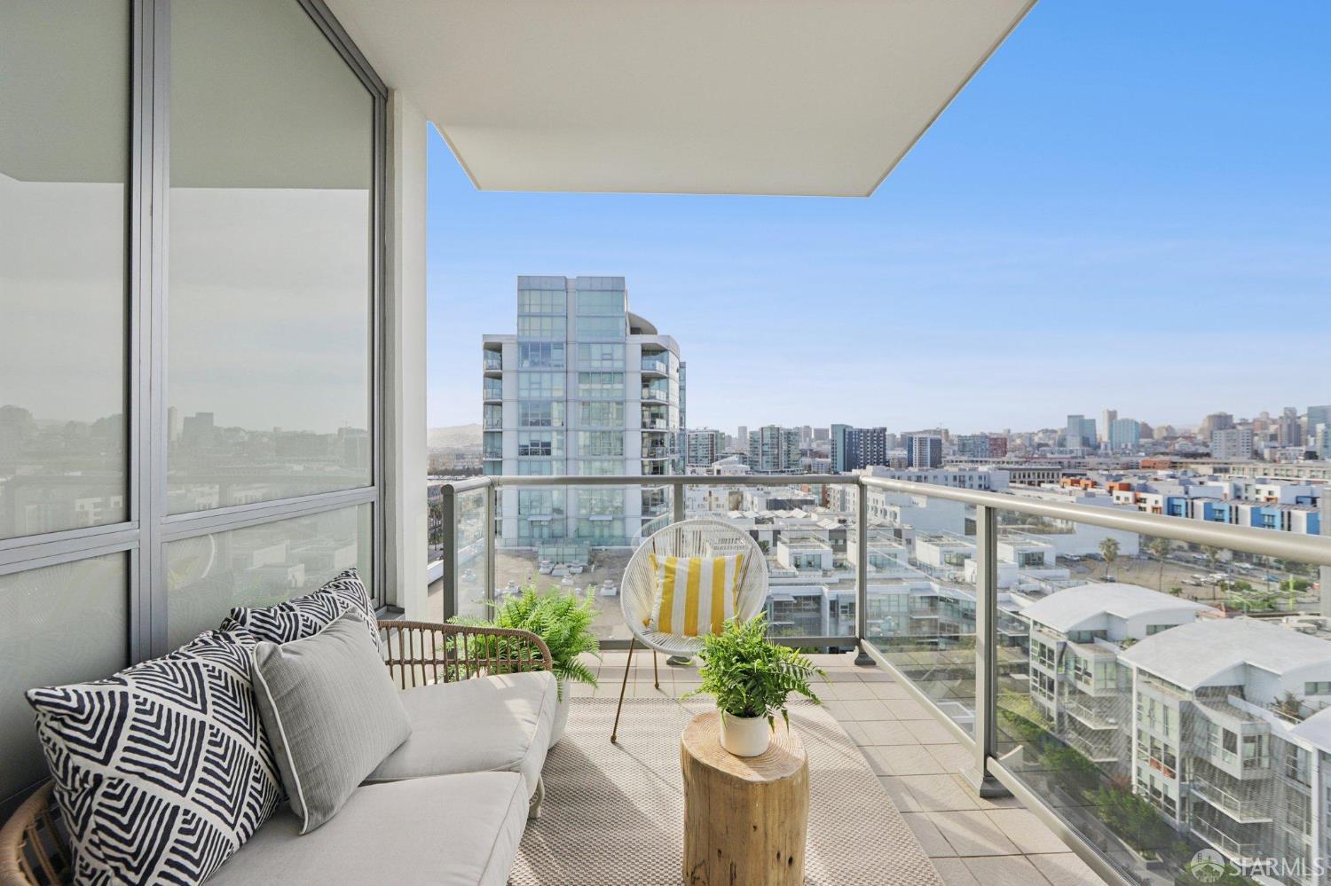 Photo #10: 426095253 Listing: Photo #10