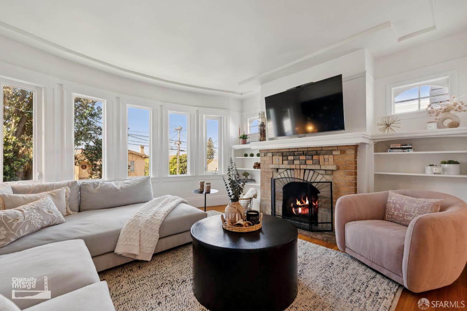 Detail Gallery Image 2 of 44 For 142 Jules Ave, San Francisco,  CA 94112 - 3 Beds | 2 Baths