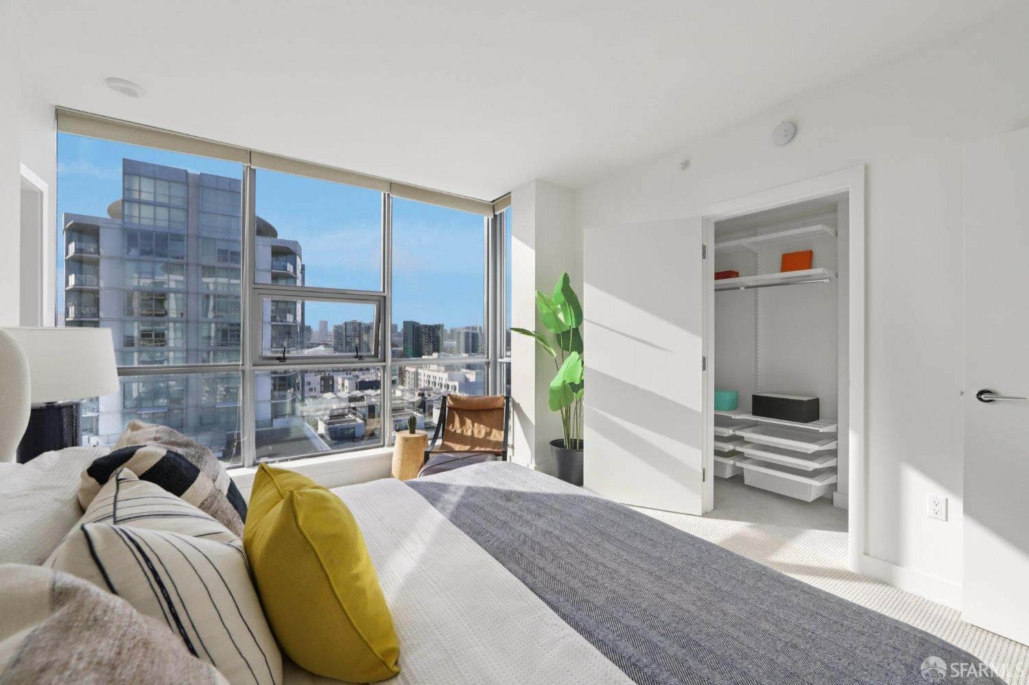 Photo #22: 426095253 Listing: Photo #22