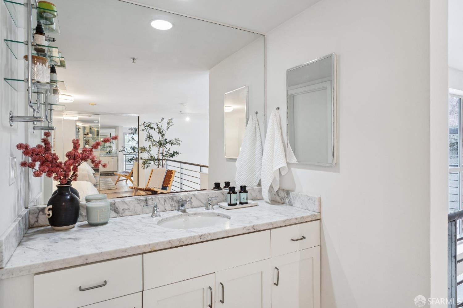 Detail Gallery Image 14 of 25 For 786 Minna St #5,  San Francisco,  CA 94103 - 2 Beds | 2 Baths
