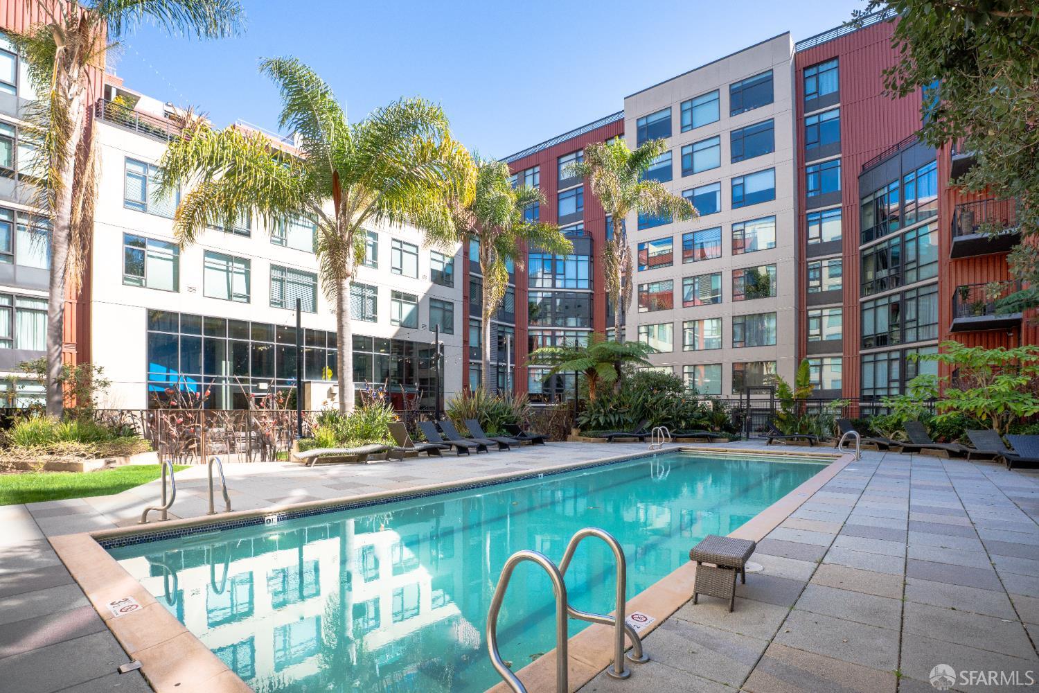 Photo #43: 426104327 Listing: Photo #43