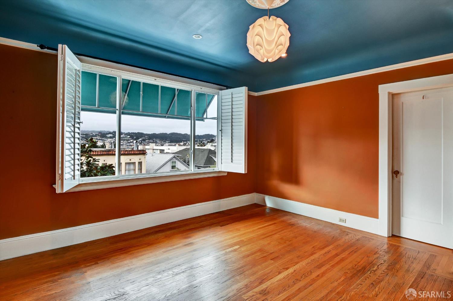 Detail Gallery Image 22 of 41 For 1458 Palou Ave, San Francisco,  CA 94124 - 2 Beds | 1/1 Baths