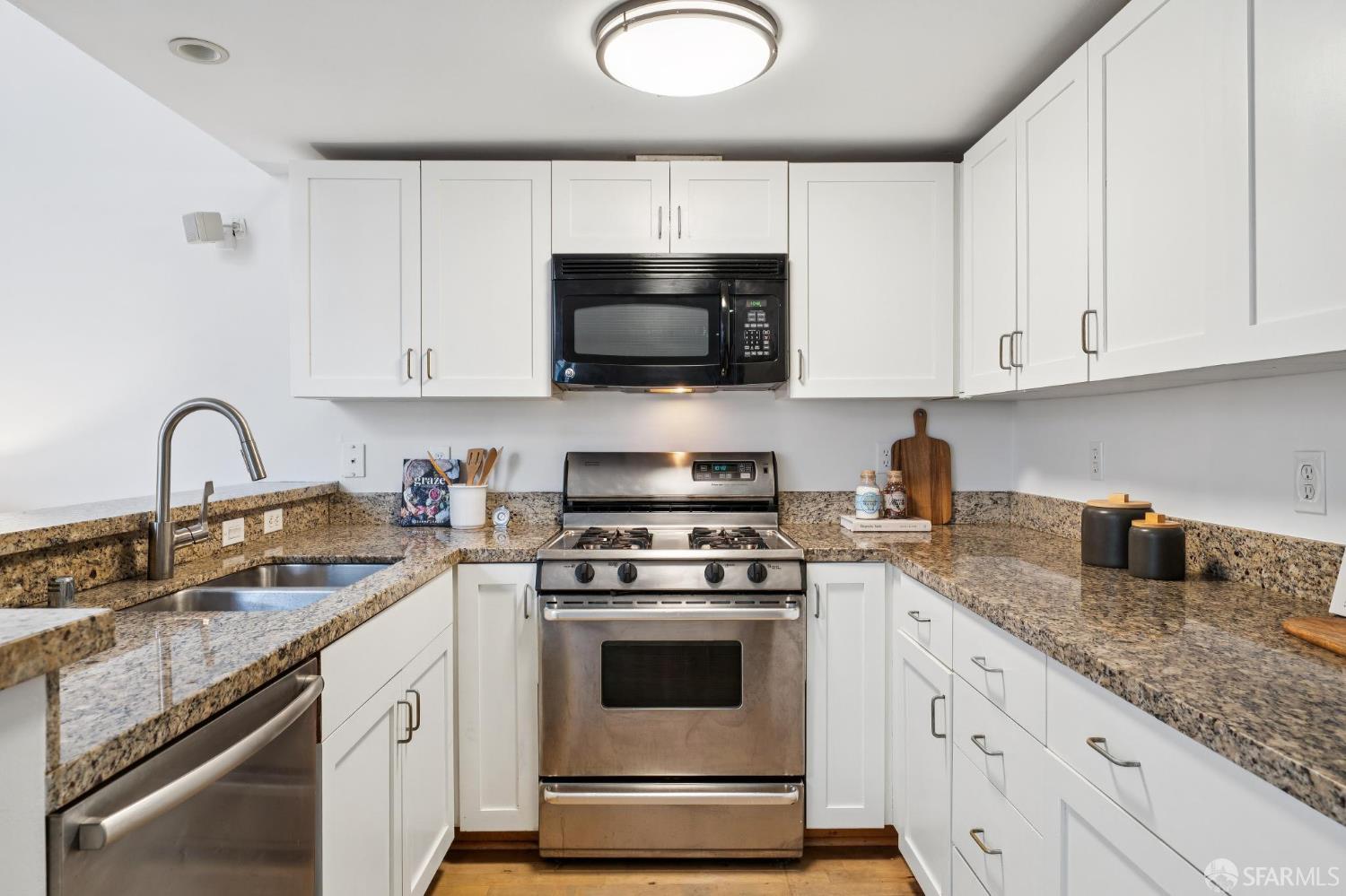 Detail Gallery Image 7 of 25 For 786 Minna St #5,  San Francisco,  CA 94103 - 2 Beds | 2 Baths