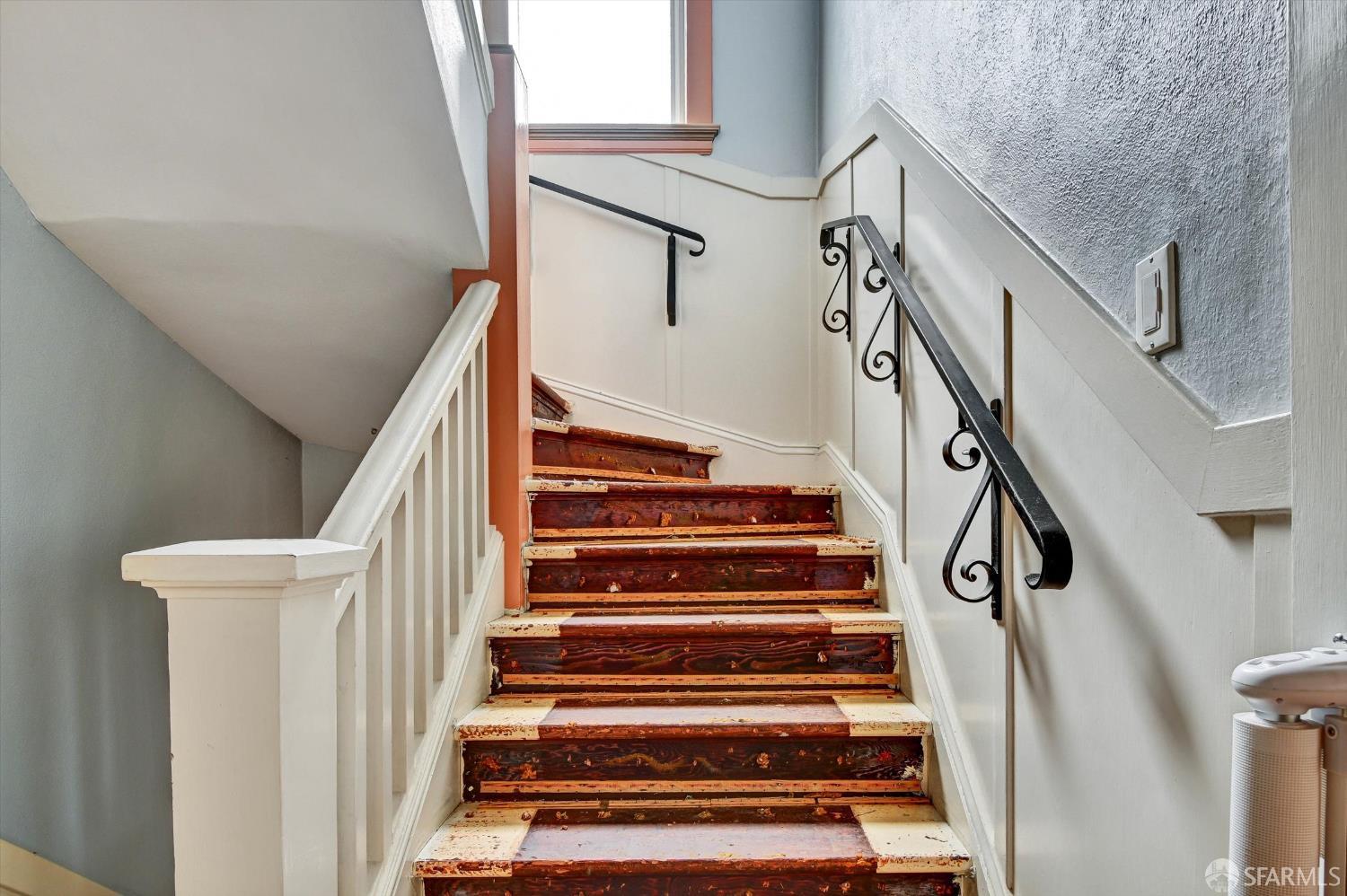 Detail Gallery Image 20 of 41 For 1458 Palou Ave, San Francisco,  CA 94124 - 2 Beds | 1/1 Baths