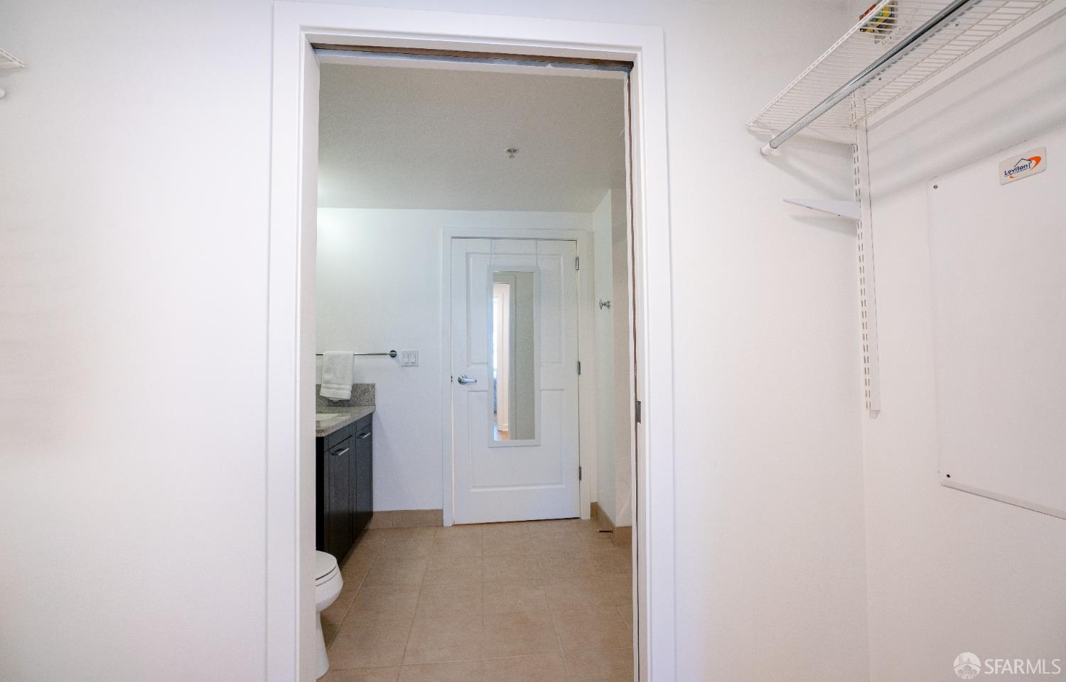 Photo #21: 426104327 Listing: Photo #21