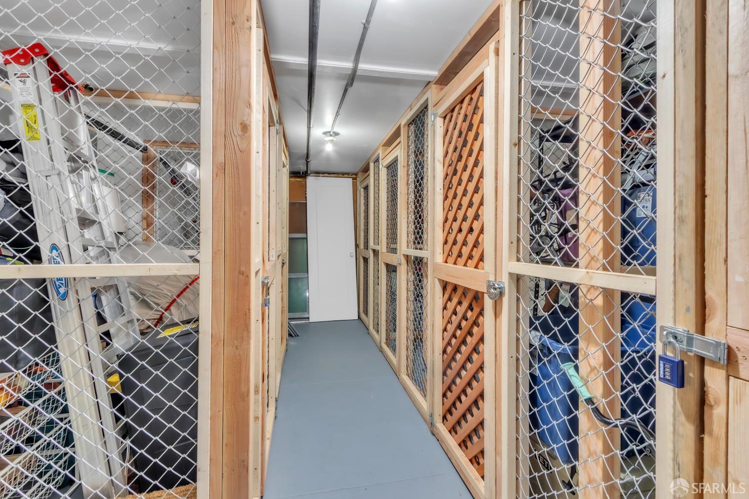 Detail Gallery Image 25 of 28 For 700 12th Ave #4,  San Francisco,  CA 94118 - 3 Beds | 2 Baths