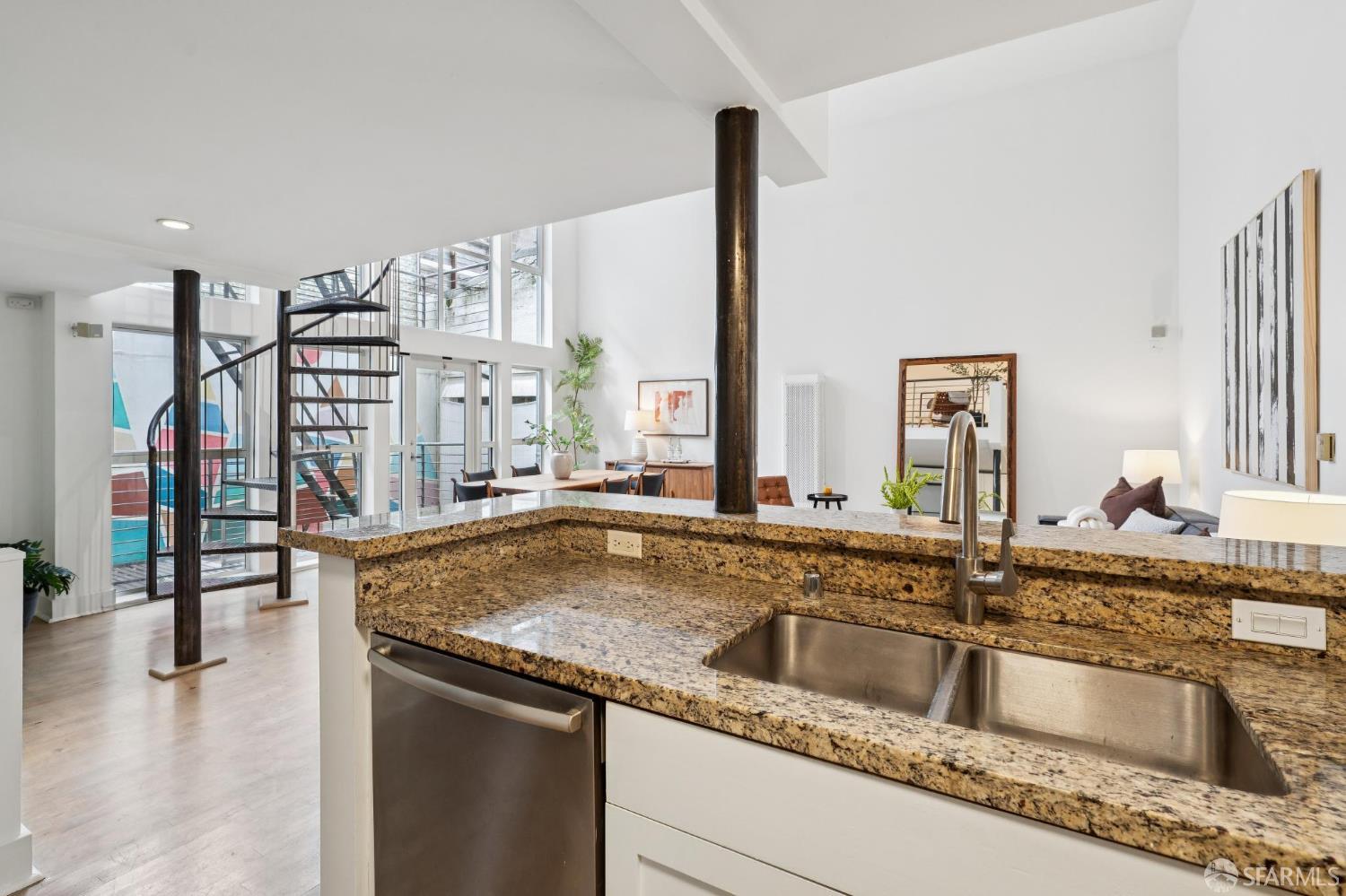 Detail Gallery Image 9 of 25 For 786 Minna St #5,  San Francisco,  CA 94103 - 2 Beds | 2 Baths
