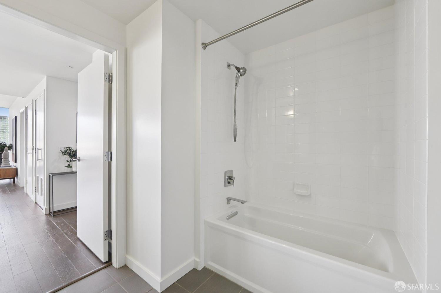 Photo #34: 426095253 Listing: Photo #34