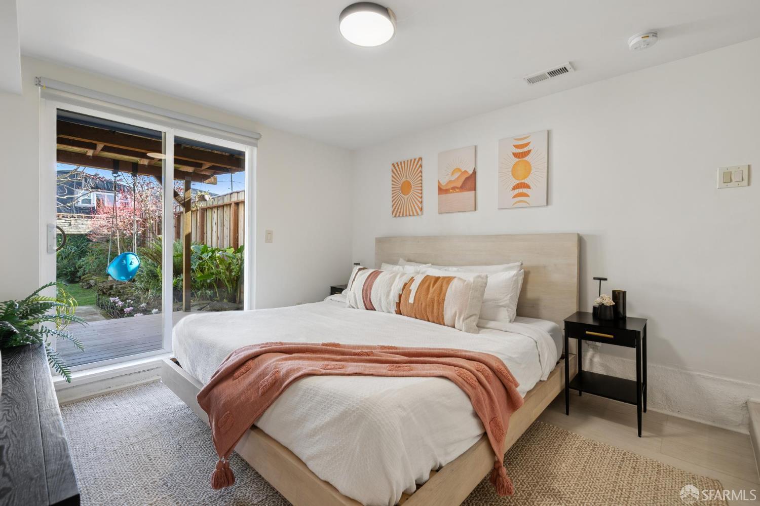 Detail Gallery Image 25 of 44 For 142 Jules Ave, San Francisco,  CA 94112 - 3 Beds | 2 Baths
