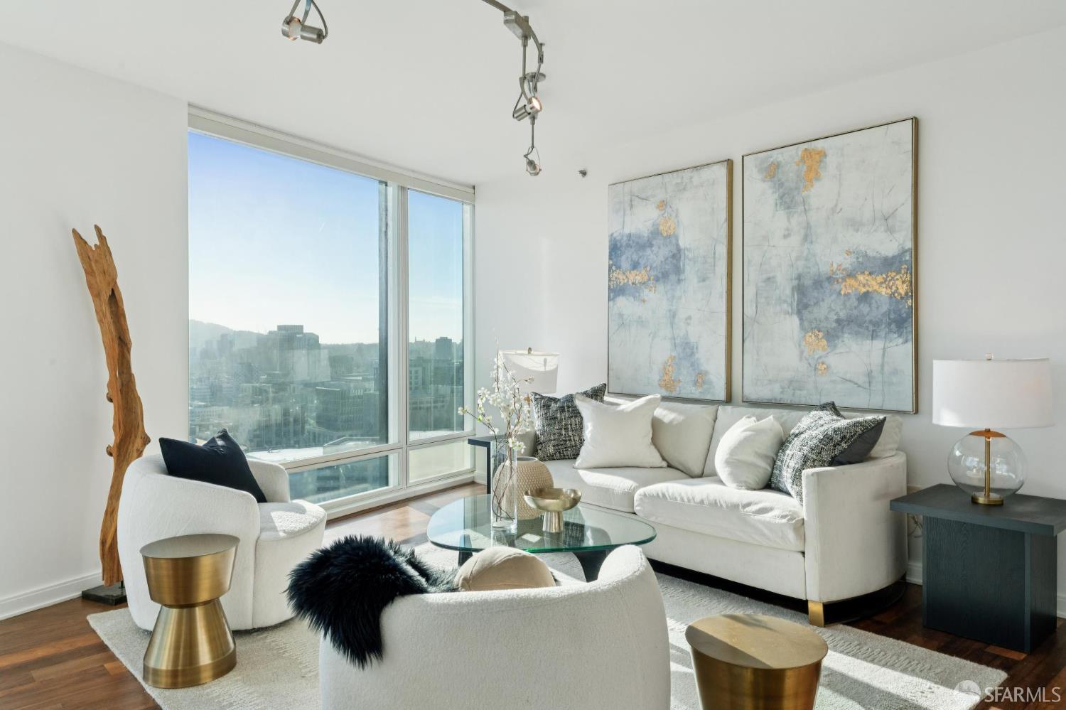 Detail Gallery Image 5 of 46 For 425 1st St #2403,  San Francisco,  CA 94105 - 2 Beds | 2 Baths