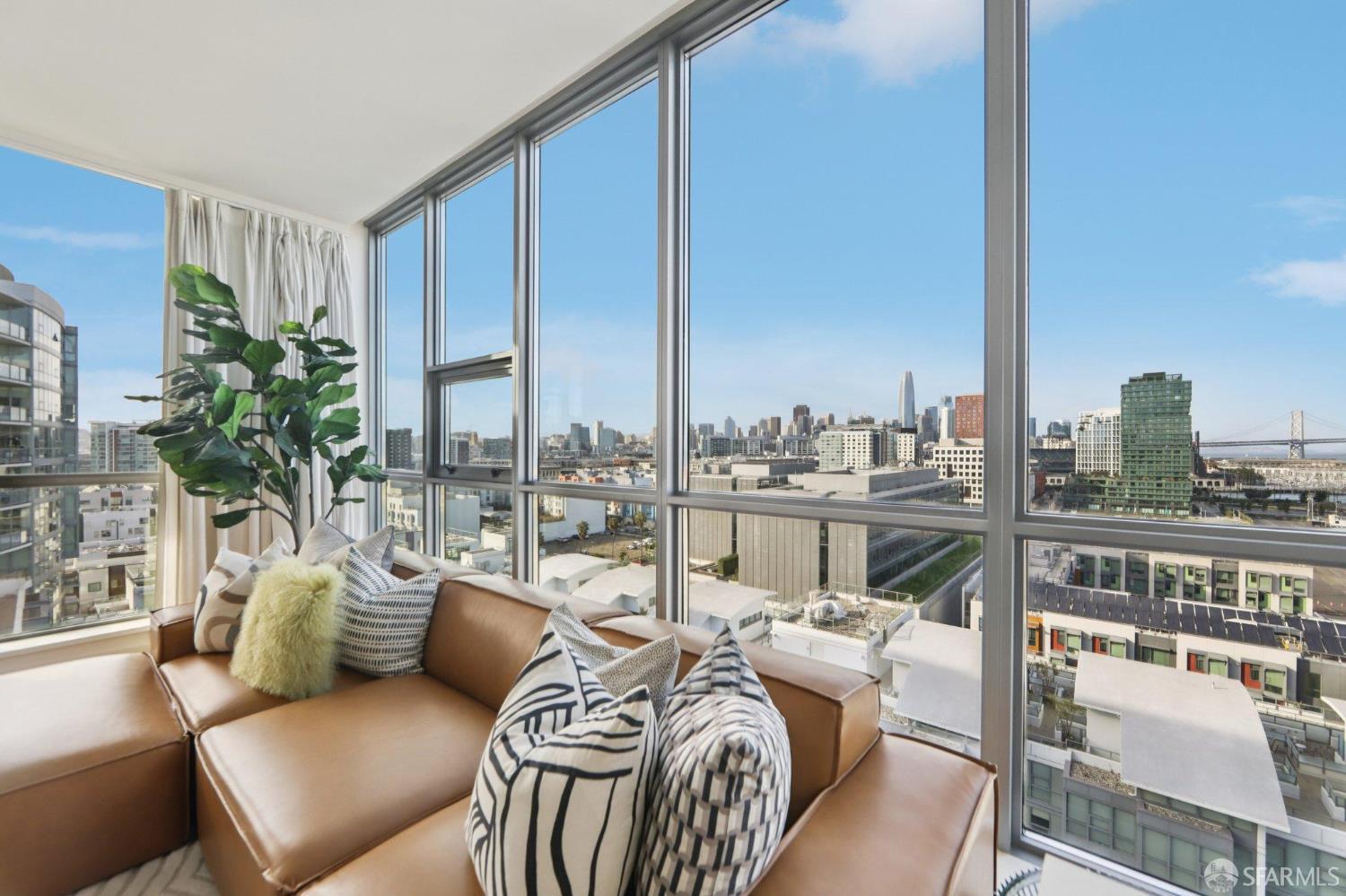 Photo #5: 426095253 Listing: Photo #5