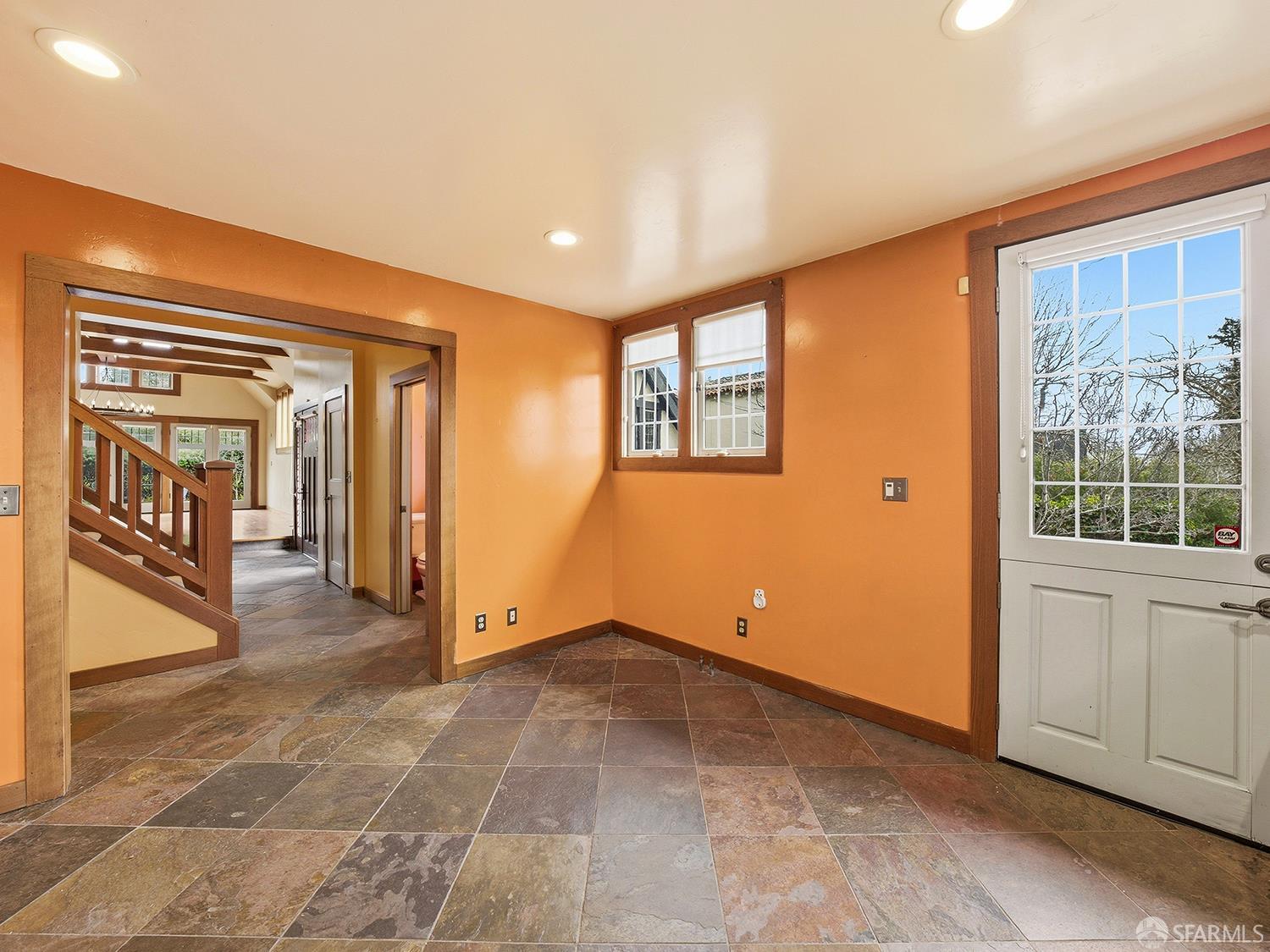 Detail Gallery Image 27 of 71 For 236 King Ave #C,  Piedmont,  CA 94610 - 3 Beds | 2/1 Baths